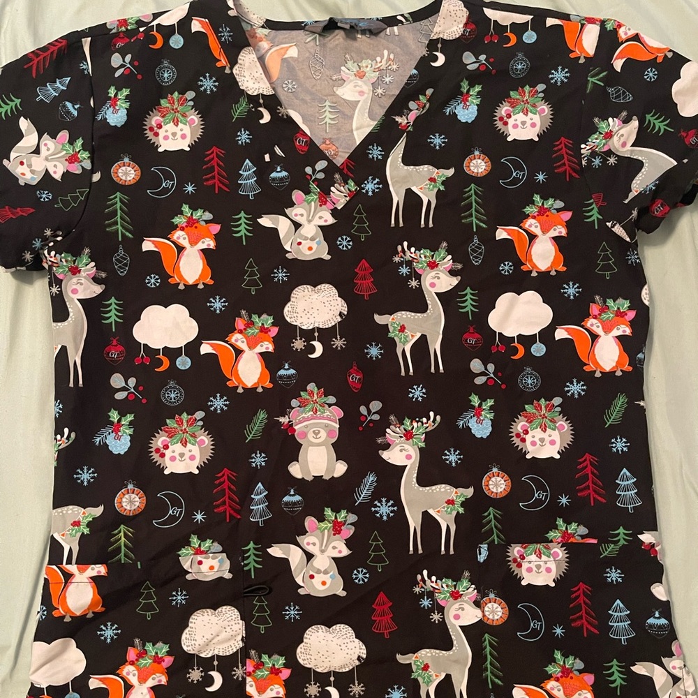 Christmas design, medium scrub top